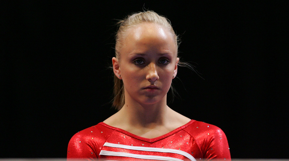 Nastia Liukin compitiendo