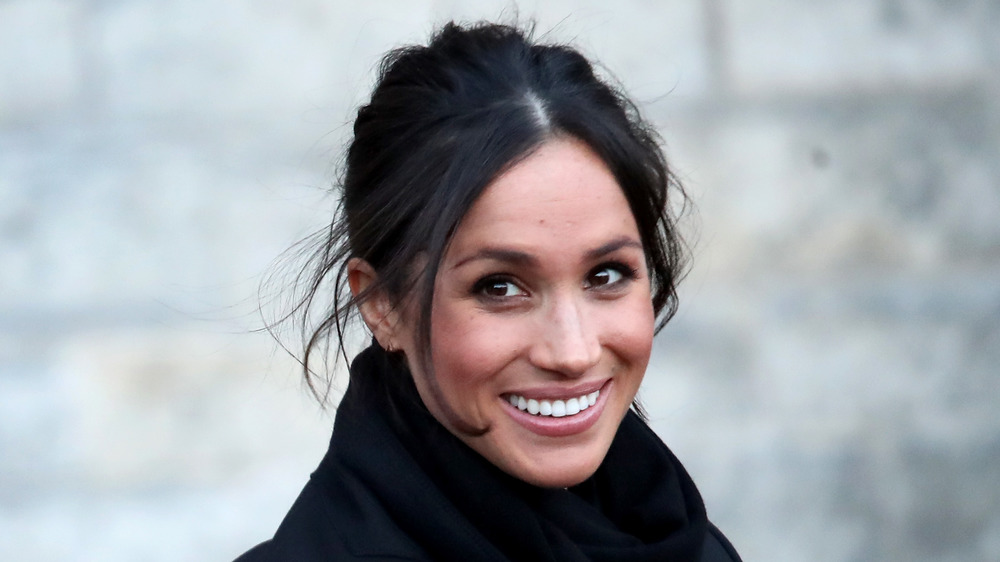 Meghan Markle sonriendo