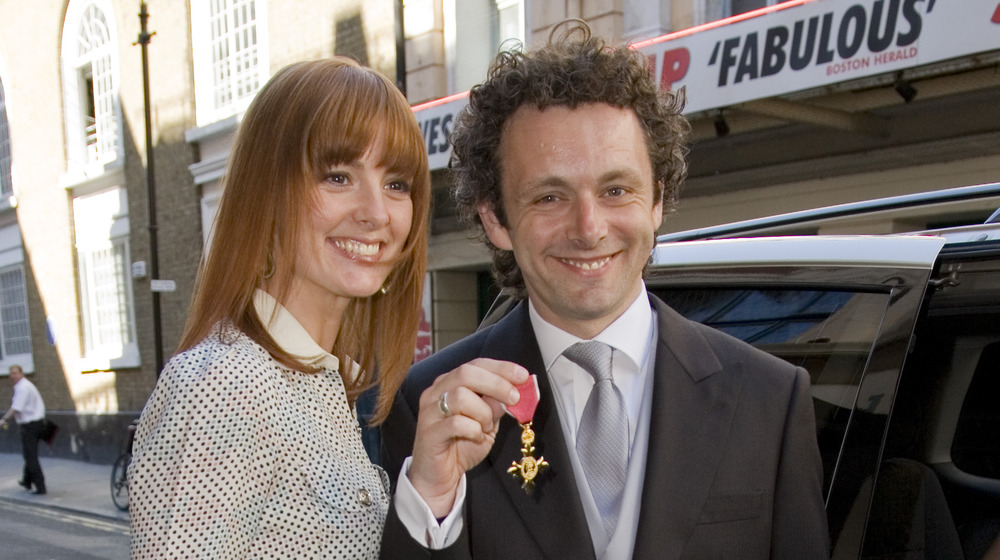 Michael Sheen con la OBE