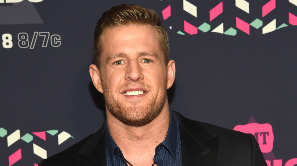 JJ Watt barba sonriente