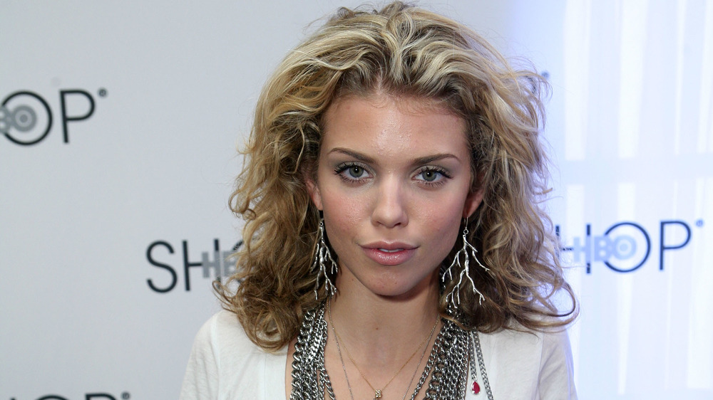 AnnaLynne McCord en un evento de los Emmy en 2009