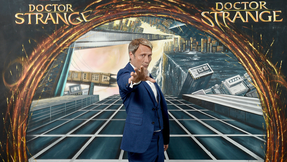 Mads Mikkelsen en una proyección de Doctor Strange