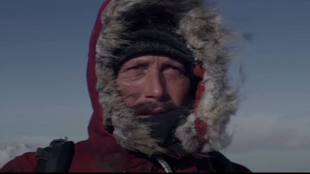 Mads Mikkelsen en el tráiler del Ártico