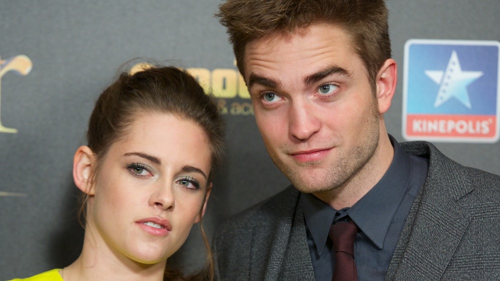 Kristen Stewart y Robert Pattinson en la alfombra roja