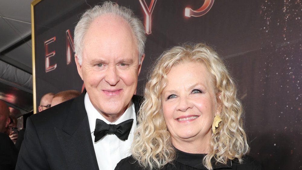 John Lithgow y Mary Yeager en los Emmy