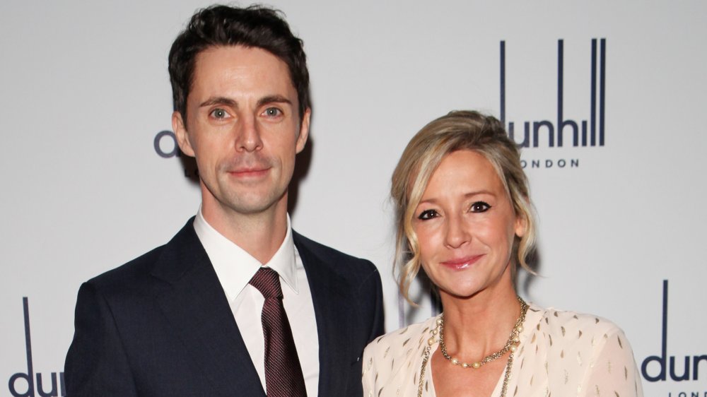 Matthew Goode y Sophie Dymoke en la alfombra roja