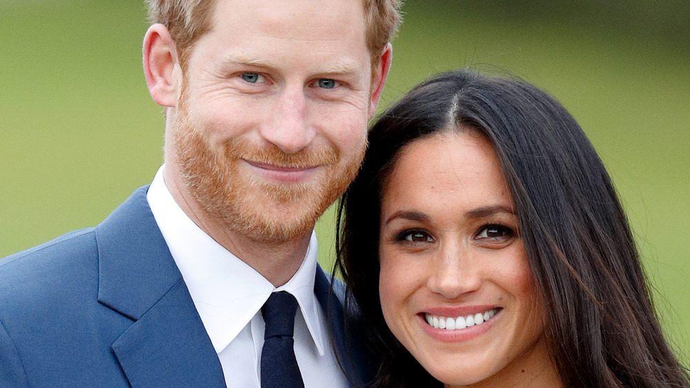 Meghan Markle y el príncipe Harry sonriendo