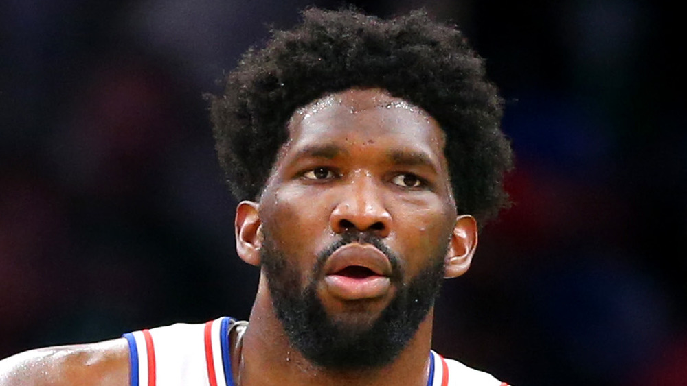 Vello facial Joel Embiid