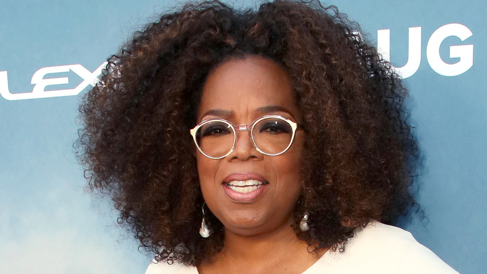 Oprah Winfrey sonriendo