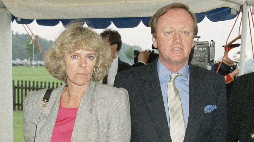 Camilla Parker Bowles y Andrew Parker Bowles lucen miserables 