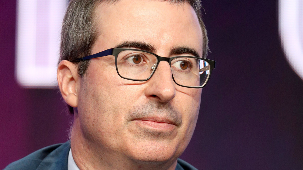 John Oliver en un evento