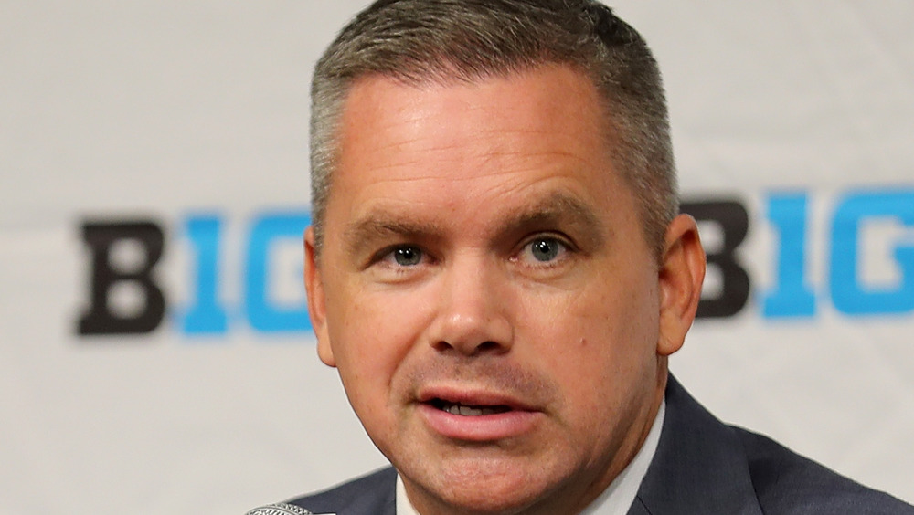 Chris Holtmann hablando 