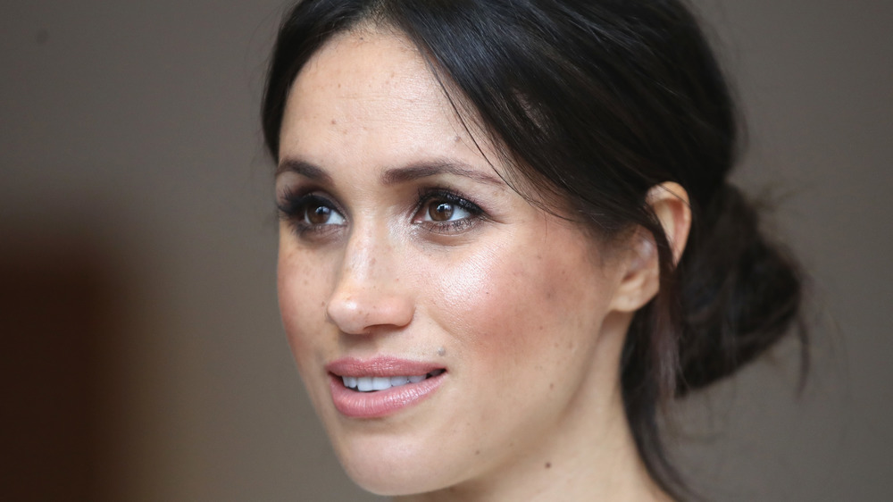 Meghan Markle sonriendo