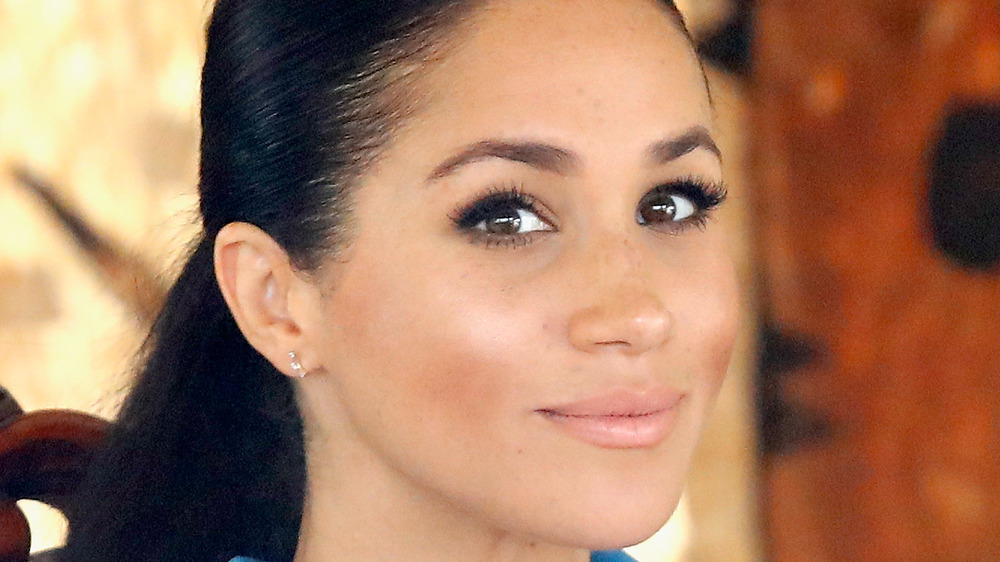 Meghan Markle sonriendo