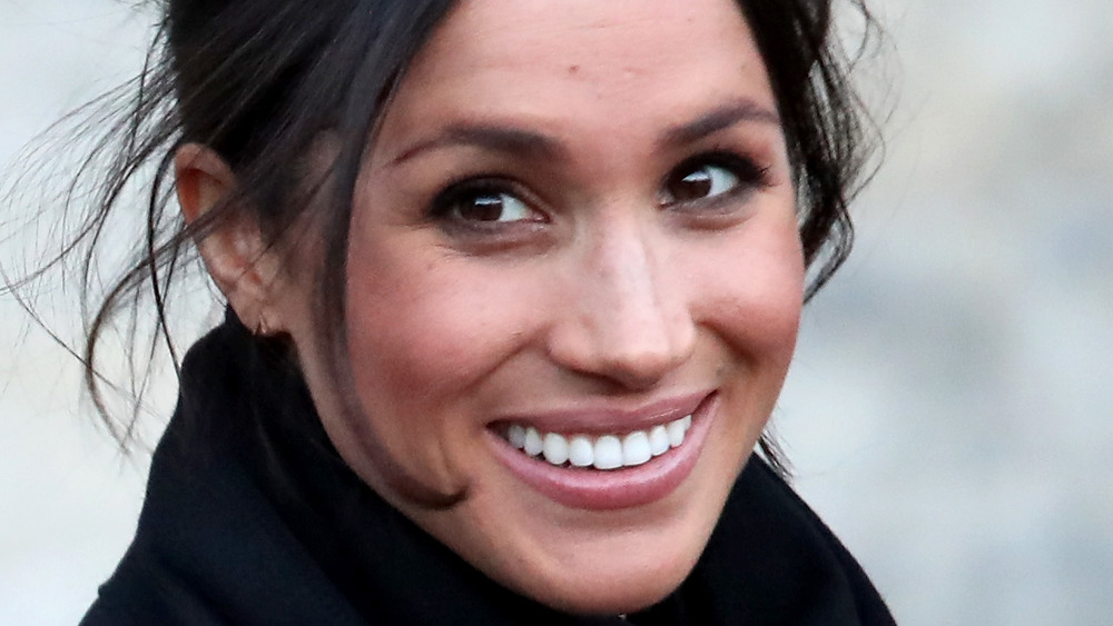 Meghan Markle sonriendo