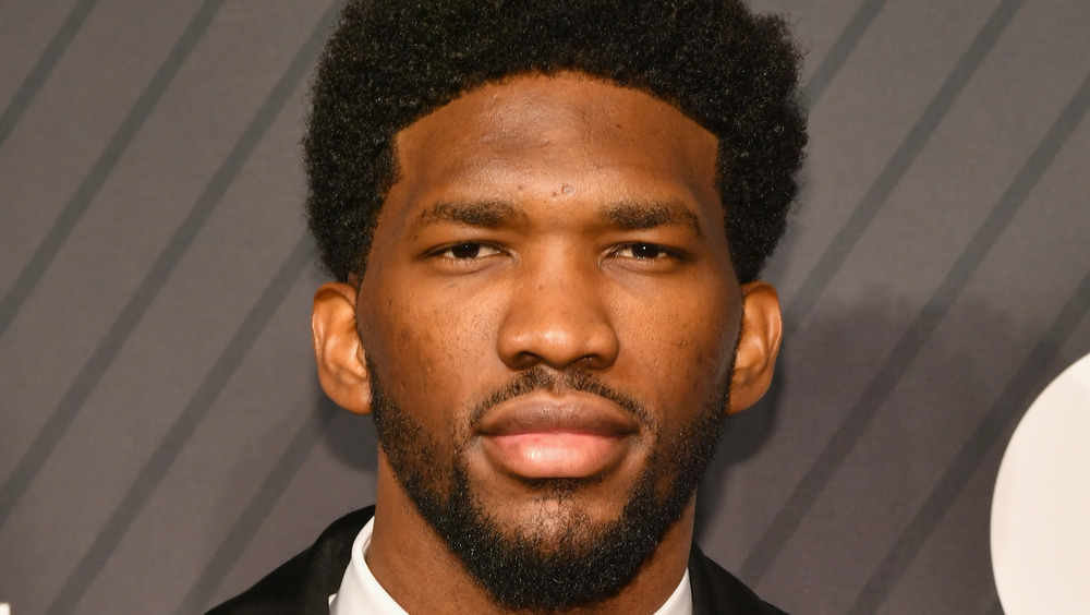 Vello facial Joel Embiid