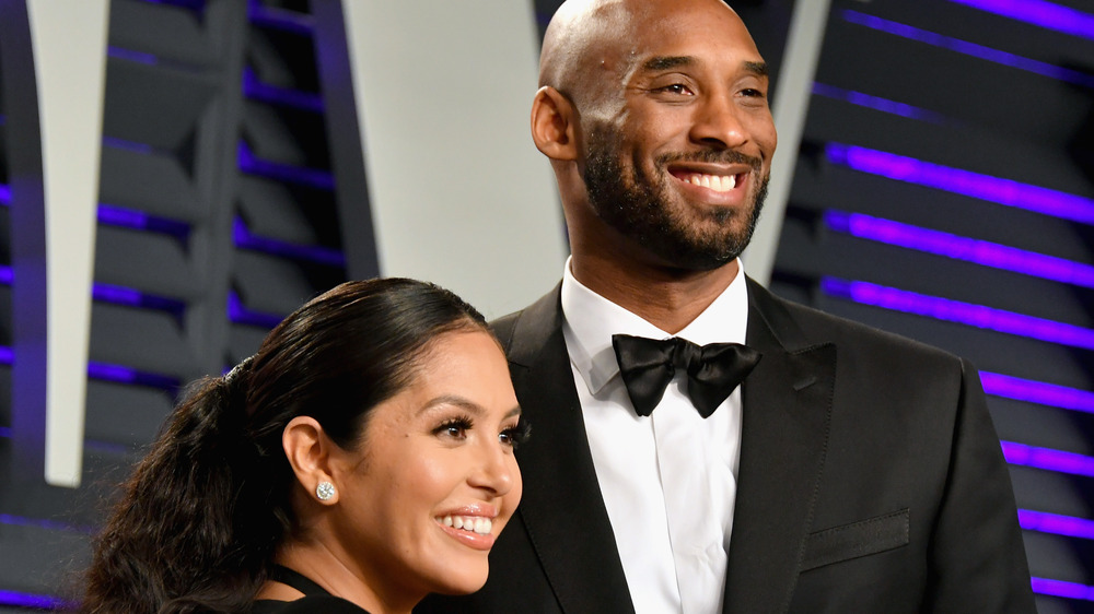 Vanessa Bryant y Kobe Bryant en la alfombra roja