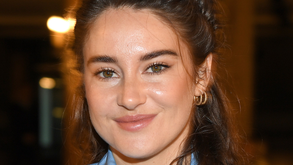 Shailene Woodley sonriendo