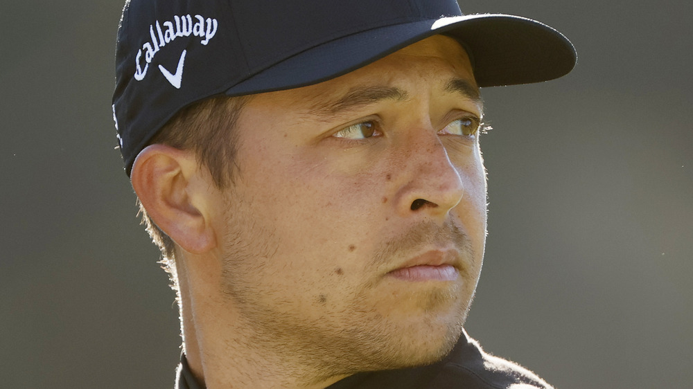 Xander Schauffele en el campo de golf