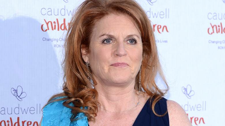 Sarah Ferguson posando 