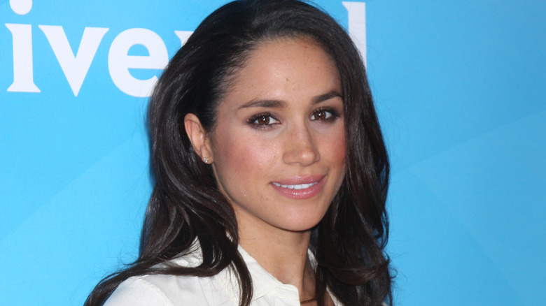 Meghan Markle sonriendo