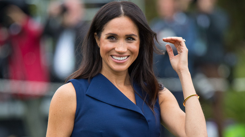 Meghan Markle sonriendo