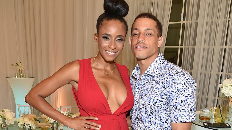 Miko Grimes y Brent Grimes sonriendo