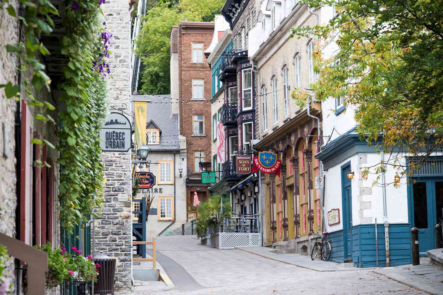 Calle en el casco antiguo de la ciudad de Quebec