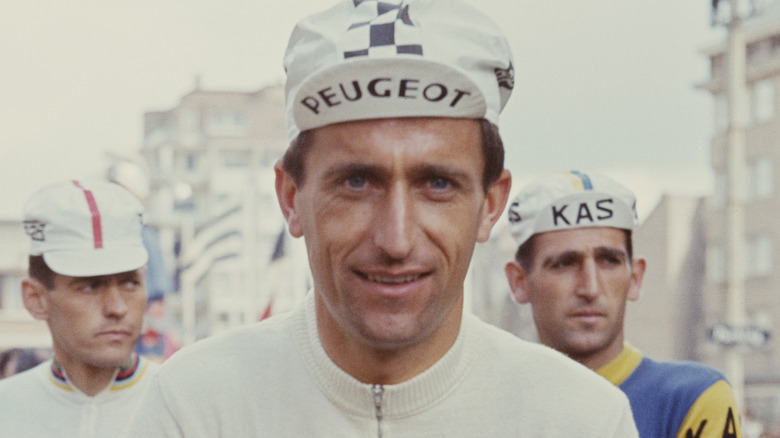 Tom Simpson sonriendo