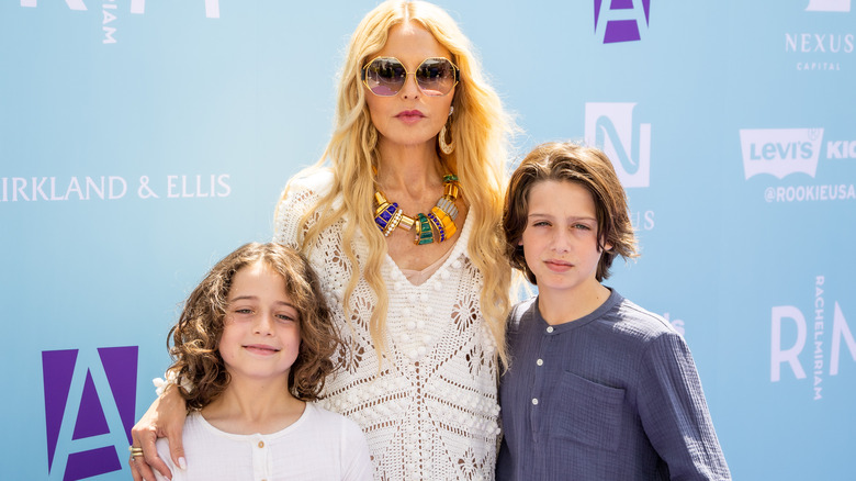 Skyler y Kaius Berman con Rachel Zoe