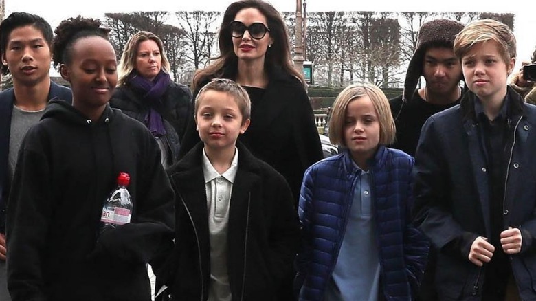 Angelina Jolie con seis hijos