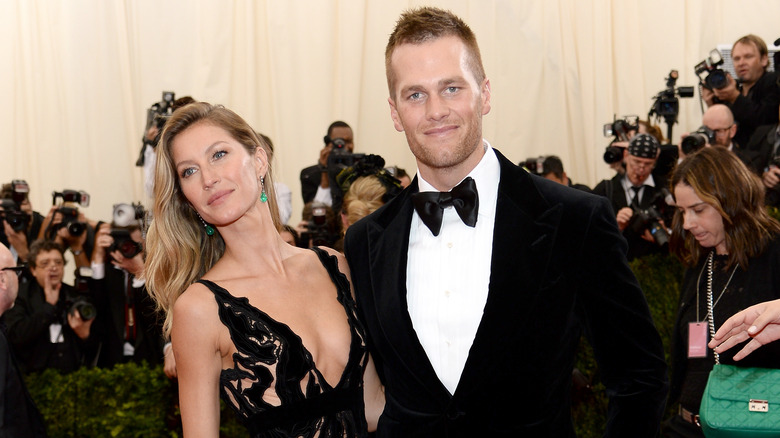 Tom Brady y Gisele Bündchen sonriendo