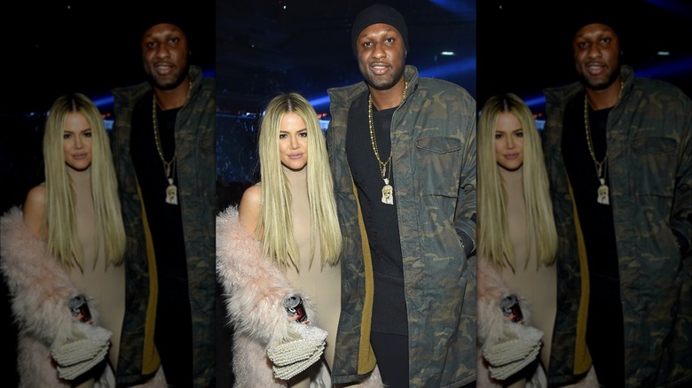 Khloé Kardashian y Lamar Odom posando