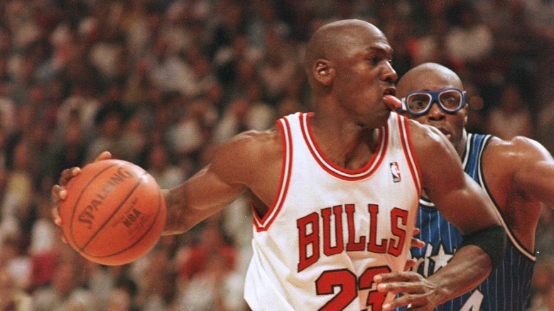 Michael Jordan jugando para los Chicago Bulls