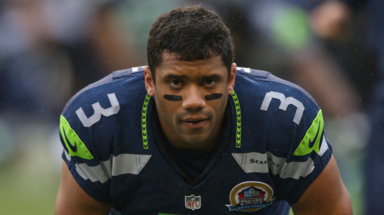 Russell Wilson con uniforme de los Seattle Seahawks