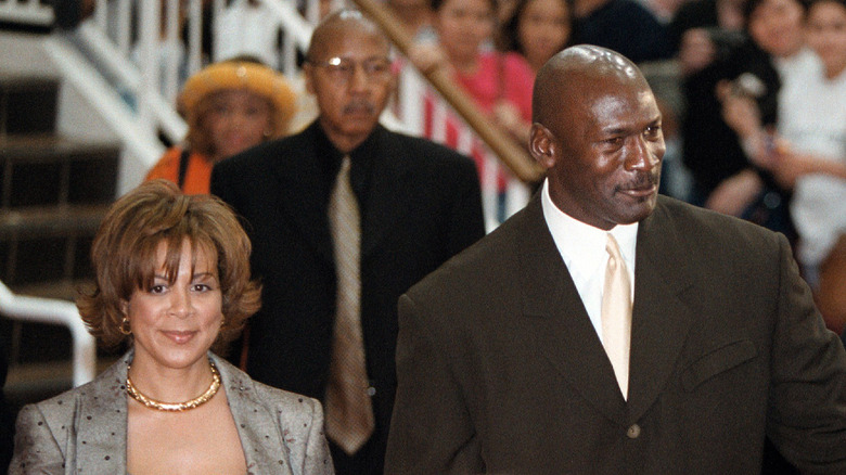 Michael Jordan y su ex esposa Juanita