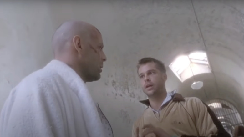 Brad Pitt y Bruce Willis hacen contacto visual