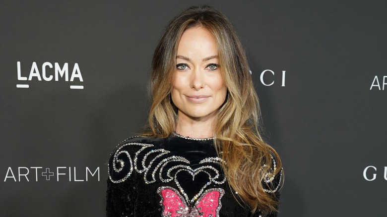 Olivia Wilde posando