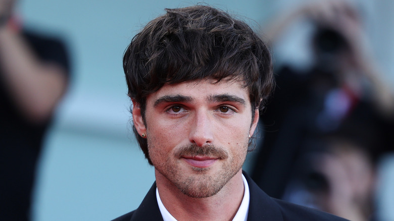 Jacob Elordi con bigote