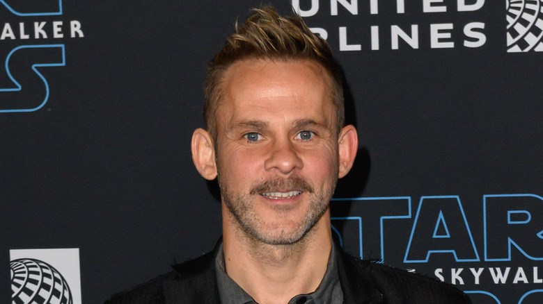 Dominic Monaghan en la alfombra roja