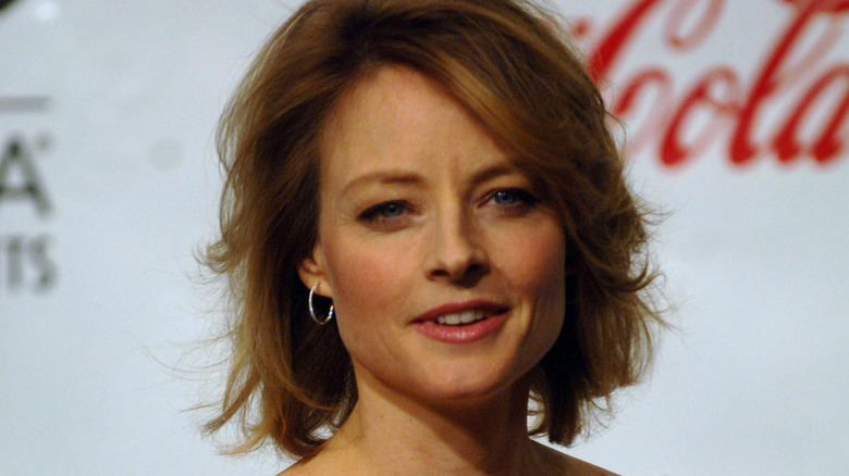 Jodie Foster con el pelo despeinado 