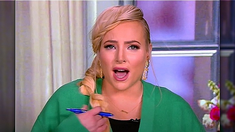 Meghan McCain viste de verde